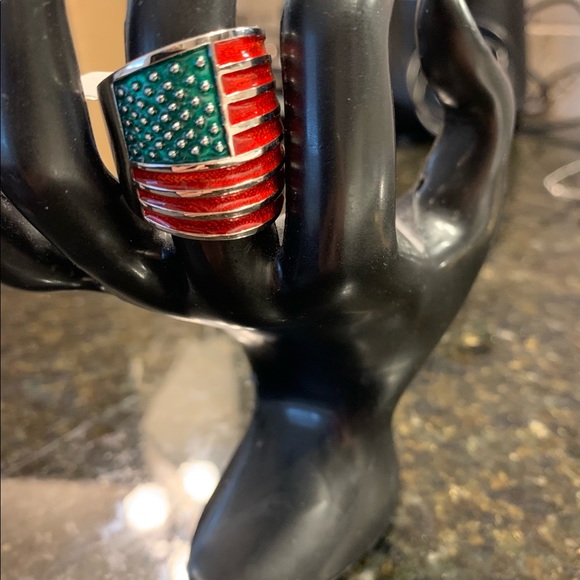 💰Bundle 3 for $15 Deal 💰🔆❗️📍US flag ring. - Picture 4 of 4